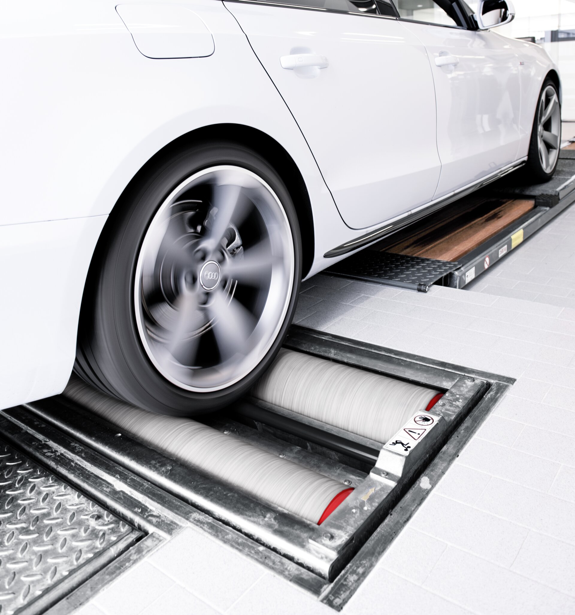 Technologie des bancs d’essai de freinage - MAHA MBT 2250